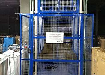 Elevador de carga 1000 kg preço
